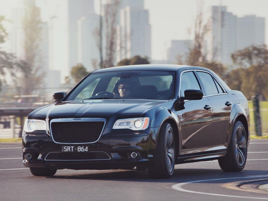  Chrysler 300C SRT8 Core 2013 года  (AU) (фото 13 из 16)